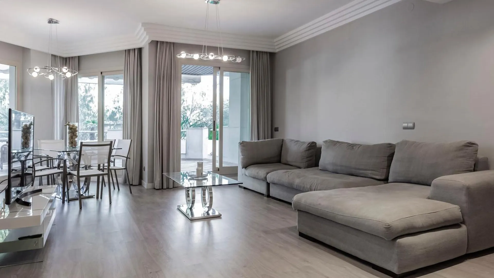 Molo Aloha 3 Beds Apartment - Molo Residences Marbella İspanya